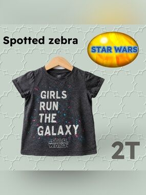 🇺🇸👍GUC SPOTTED ZEBRA | 2T | Stars Wars Girls Run The Galaxy Graphic Tee